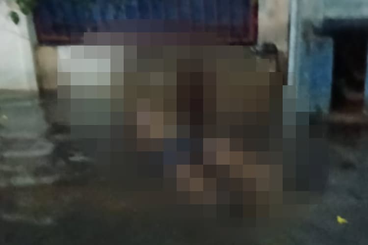 Korban tewas diduga tersengat listrik saat banjir melanda daerah Larangan, Kota Tangerang. (Dok. Ist)