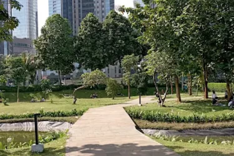 Beberapa tempat wisata di Jakarta menjadi lokasi favorit warga untuk menenangkan pikiran. (Dok. Ist)